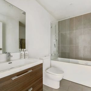 Superb apartment living In Asquith - Photo 2