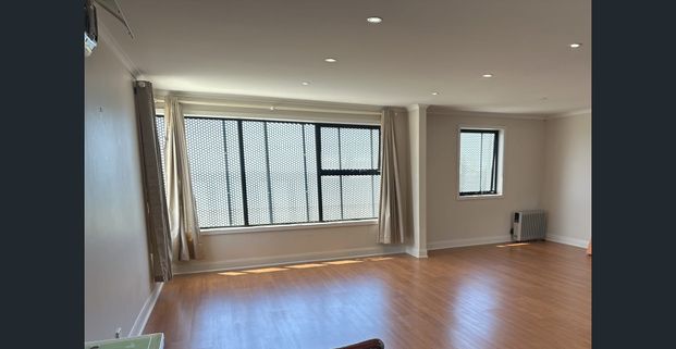 Apartment living without the city hustle and bustle - Photo 1