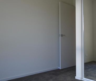 1B Comley Street - Photo 3