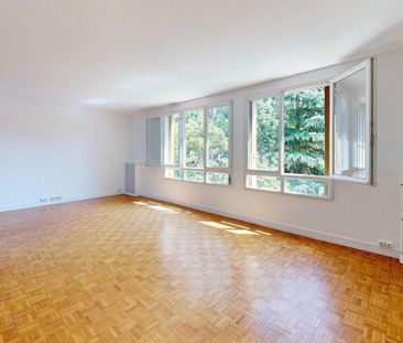 Location Appartement 5 pièces 79m² CLAMART 92140 - Photo 2
