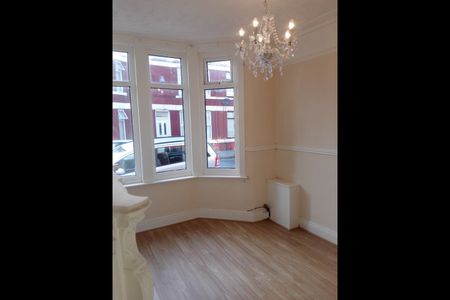 2 Bed Terraced House, Glencairn Road, L13 - Photo 3