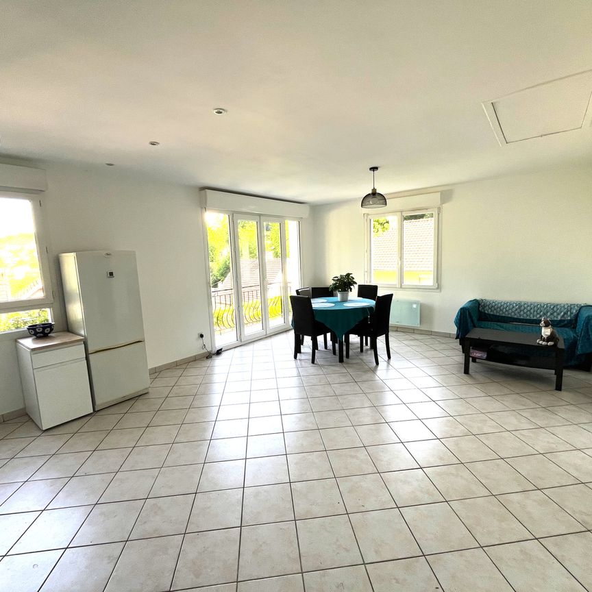 Location Maison 4 pièces 73m² BONSECOURS 76240 - Photo 1