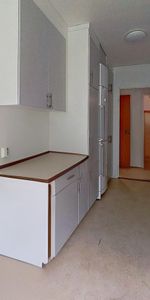 Skrinnarvägen, Eskilstuna - Photo 3