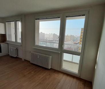 Pronájem bytu 2+1 57 m² - Fotografie 1
