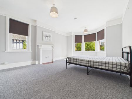 5 bedroom semi-detached house to rent - Photo 5