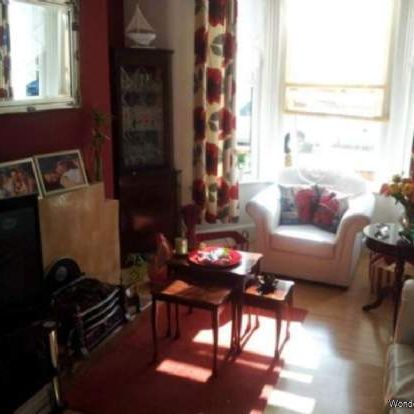 2 bedroom property to rent in London - Photo 1