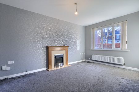 3 bed detached house to rent in Diamond Road, Thornaby, TS17 - Photo 2