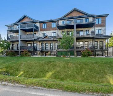 4 1/2 récent et rénové ! Prêt maintenant ! - Photo 1