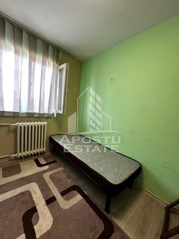 Garsoniera 14 mp, zona Dacia, etaj 4/4 - Fotografie 4
