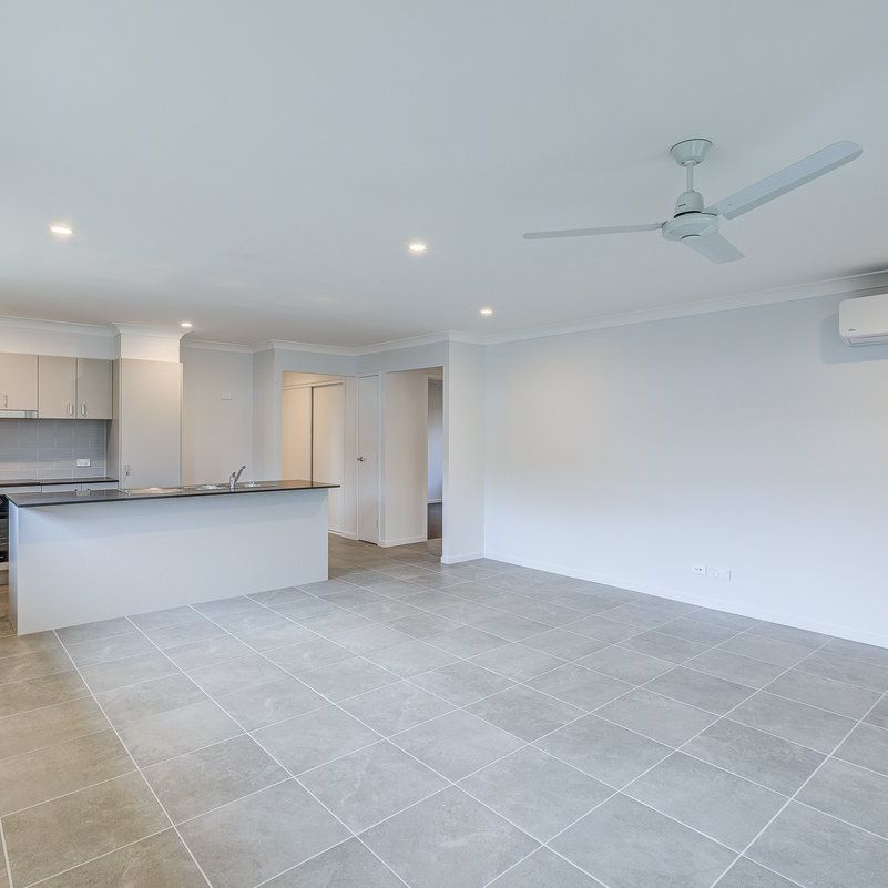 Brand New Family Home! - Photo 1