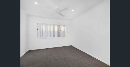 Modern Family Living in the Heart of Collingwood Park - Photo 2