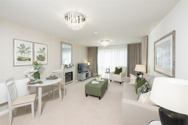 Bourne Lodge, Tonbridge, Kent - Photo 1