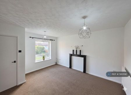2 bedroom end of terrace house to rent - Photo 5