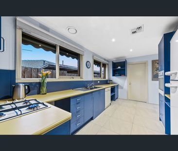 11 Tamar Road, Springvale South, Vic 3172 - Photo 4