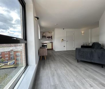2 bedroom apartment to rent - Photo 4