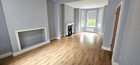 76 Rashee Road, Ballyclare, BT39 9HT - Photo 2