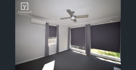 Stylishly Updated Home in Prime Court Location - Photo 5