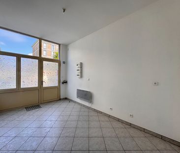 Location Appartement 2 pièces 34m² - Photo 3