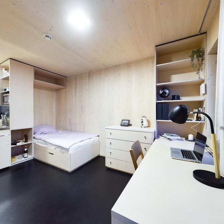 Bigger Bude C.06.20 - Photo 1