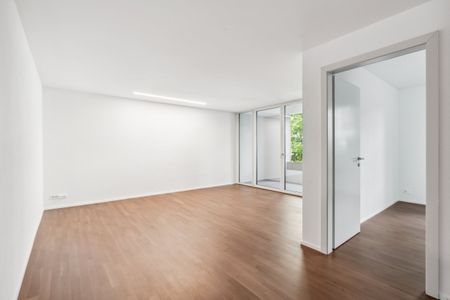 Apartment - Photo 2