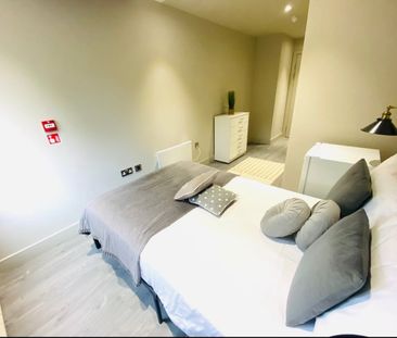 Room in a Shared House, Glenister Park Road, SW16 - Photo 2