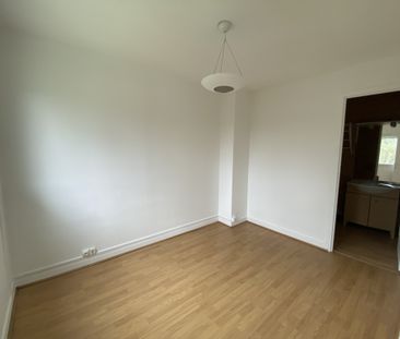 Location Appartement 2 pièces 36m² BURES SUR YVETTE 91440 - Photo 3
