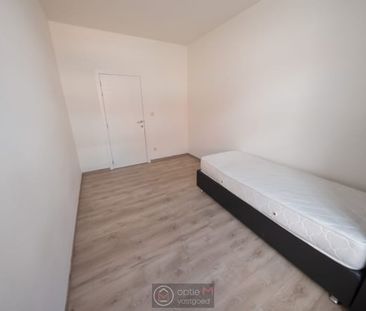 Appartement te huur - Foto 2