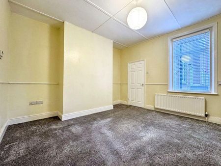 Gladstone Street, Hebburn, Tyne and Wear, NE31 2XD - Photo 5