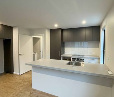 Modern Two-Bedroom Home in Caversham - Photo 4