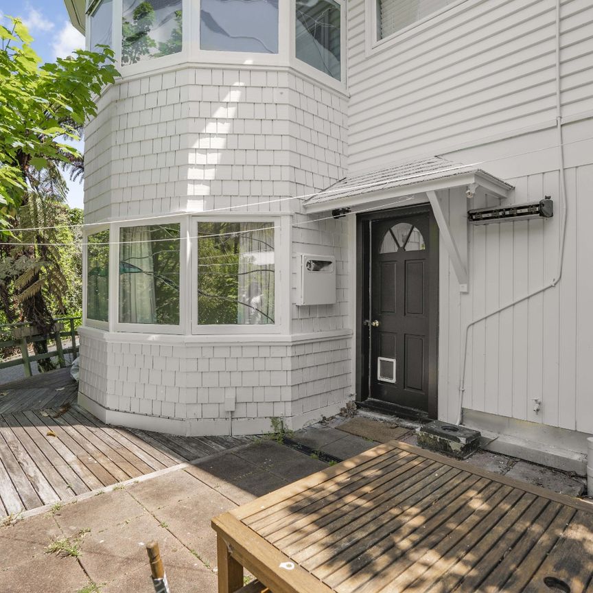 Eastbourne Living - Photo 1