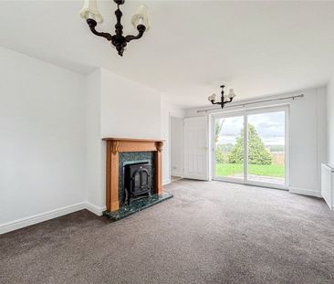 Well presented 3 Bedroom semi-detached house located in a sought af... - Photo 1