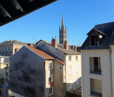 Location Appartement 1 pièce 35m² LIMOGES 87000 - Photo 5