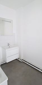 Location Appartement 2 pièces 43m² ROUEN 76000 - Photo 3