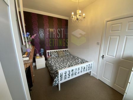 3 bedroom terraced house to rent - Photo 4