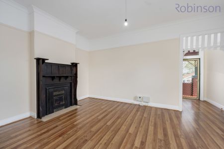 Two bedroom home on large block in quiet street - Photo 3