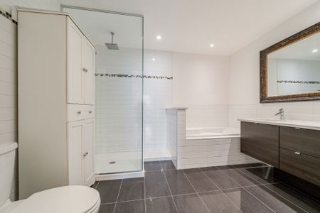 4293 Rue Jean Talon O., Montréal (Côte-des-Neiges, QC H4P - Photo 5