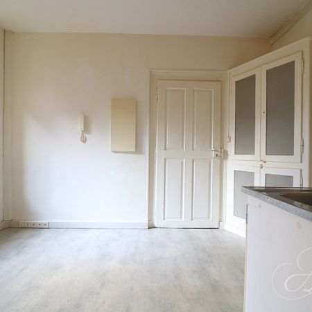 THIONVILLE – Appartement 2 pièces – Une chambre – Cave - Photo 4