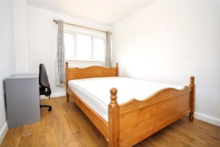 4 bedroom house to rent - Photo 5