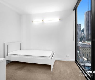 FURNISHED 2 BEDROOMS IN PRIME CBD LOCATION - Photo 2