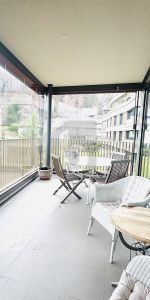 STYLISH RETREAT PARADISE BY THE LAKE - Foto 3