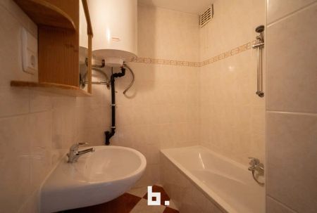 Goed onderhouden appartement met garage - Photo 3