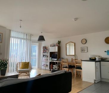2 Bed Flat, London, SE26 - Photo 6