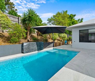 MODERN STYLED FAMILY HOME - Photo 6
