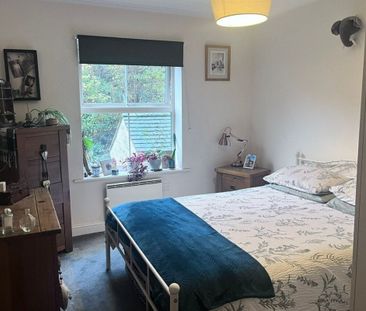 Winding Rise, Bailiff Bridge, BRIGHOUSE - Photo 3