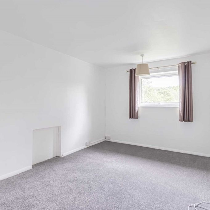 2 bed Flat for rent - Photo 1
