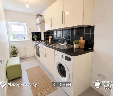2 bedroom flat to rent - Photo 4