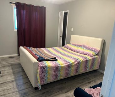 For Lease - 36 Creekwood Drive, Brampton, Ontario - Photo 6