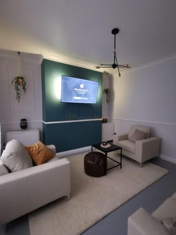 3 bedroom terraced house to rent - Photo 4