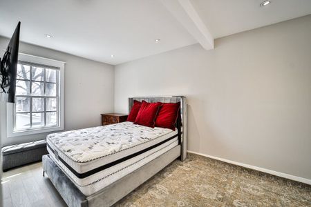 For Lease - 128 Chisholm Street, Oakville, Ontario - Photo 2