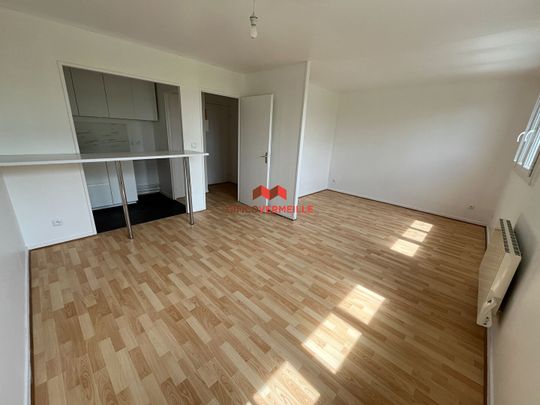 Location Appartement 1 pièce 30m² - Photo 1